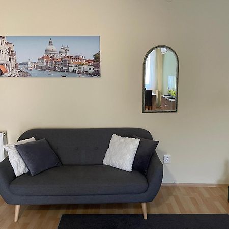 Noemi Appartman Szeged Daire Dış mekan fotoğraf